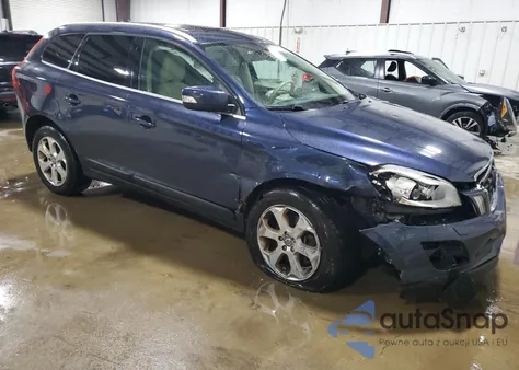 2013 Volvo Xc60 3.2 z USA, uszkodzony, nr VIN YV4940DZ4D2367043